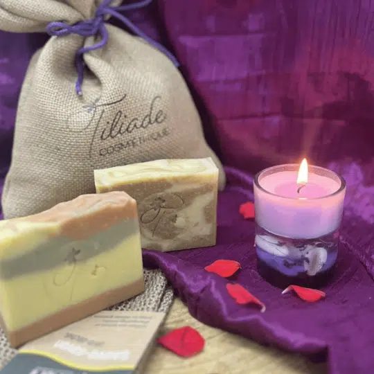 Grand pochon cadeau : savon, shampoing et sauve-savon